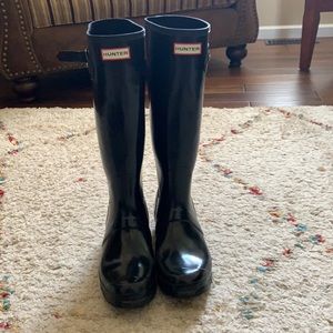 Black women hunter boots
